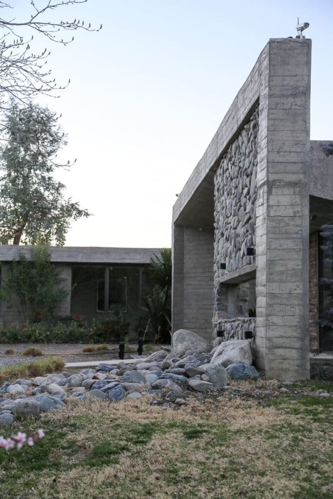 A stone and concrete building